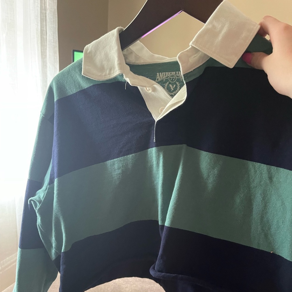 NWOT Striped cropped shirt